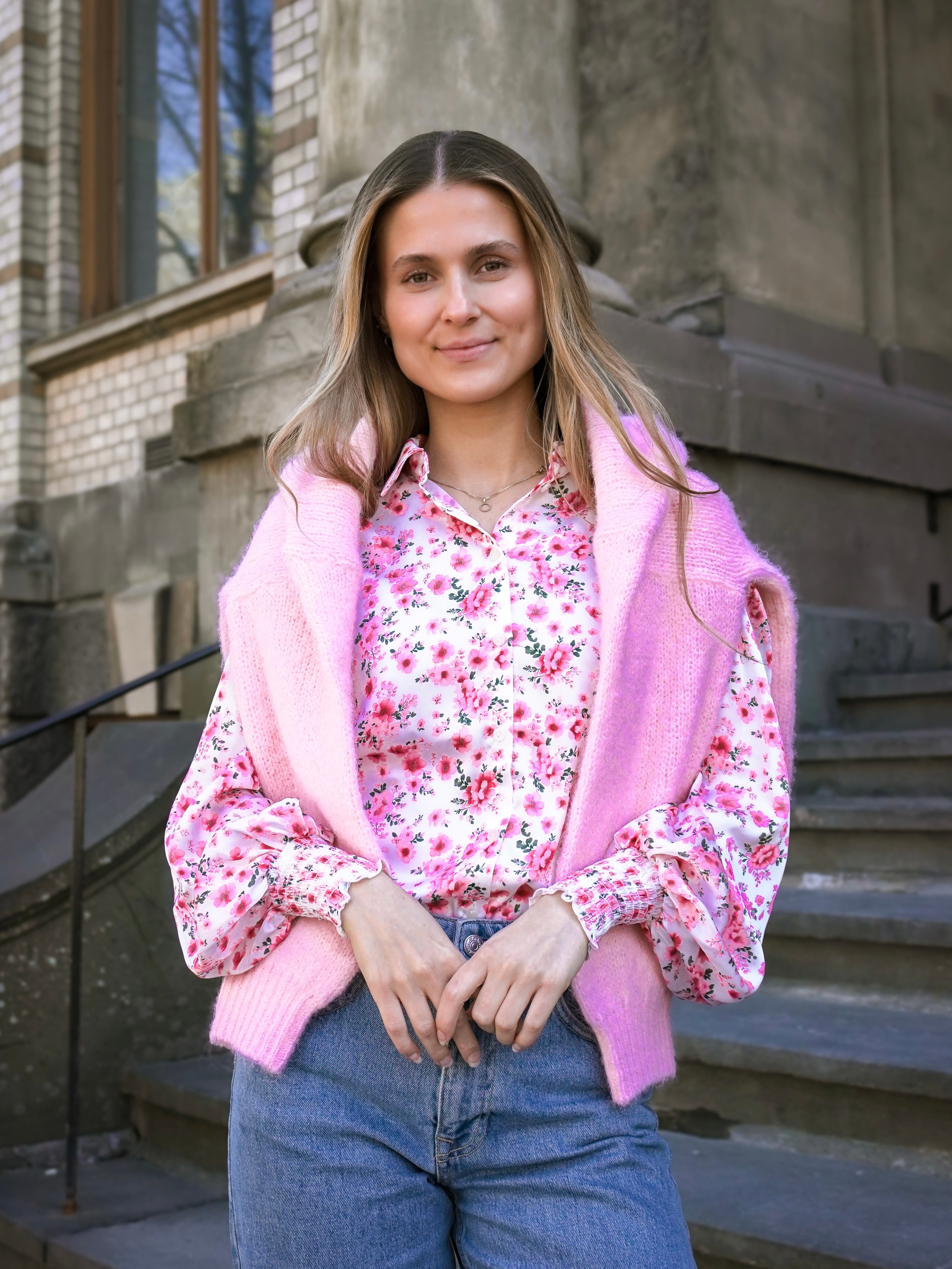 VIKENZIE Shirt - Cherry Blossom